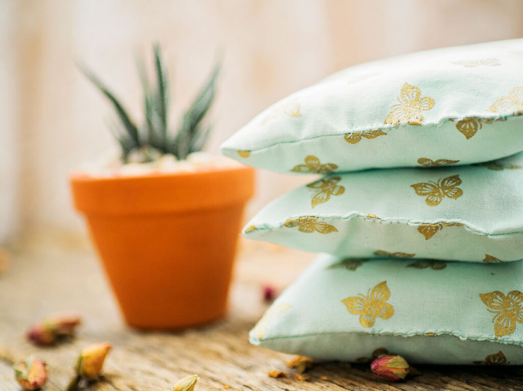 Planting Ideas Pillow — Project Kesher