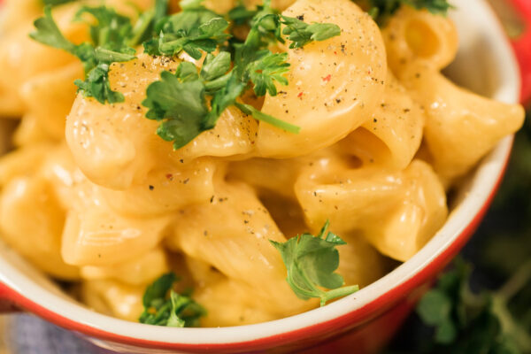 ree drummond mac and cheese with velveeta