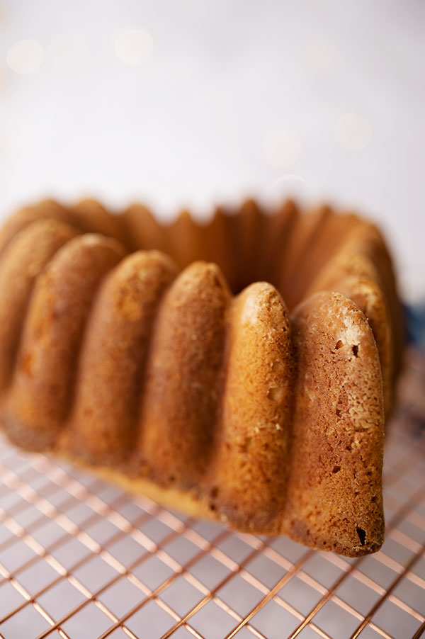 close up view of the correct texture of the baked Bundt ®caked