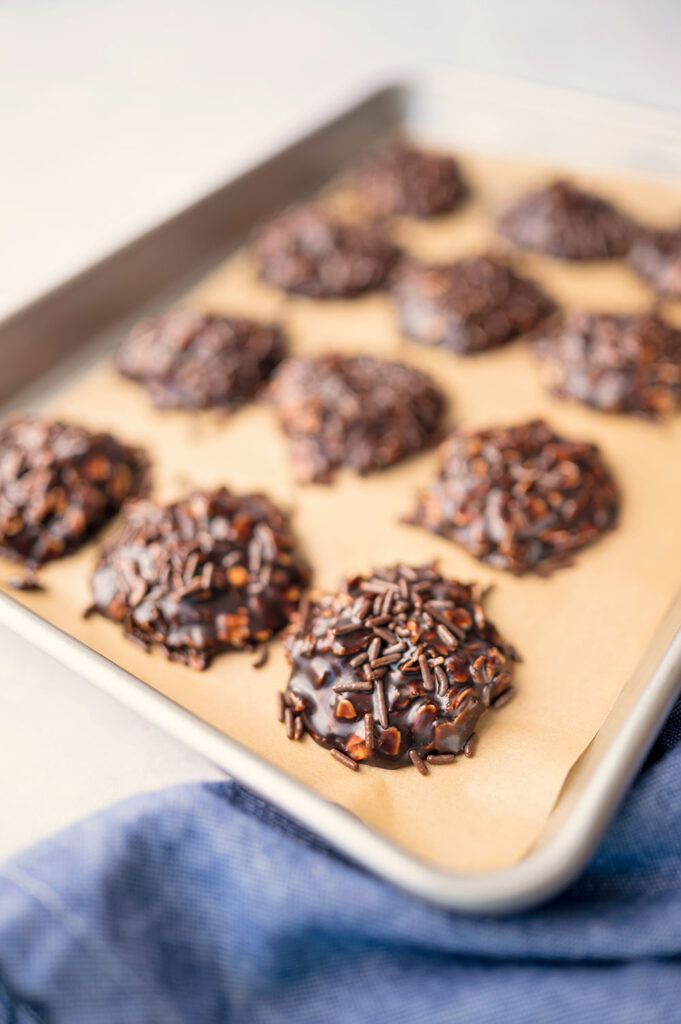 a tray of 12 chocolate peanut butter no back cookies