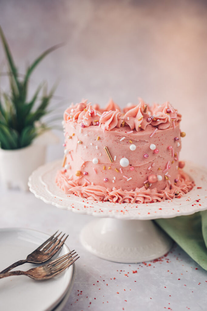 Strawberry Shortcake Cake Recipe | The Seasoned Mom